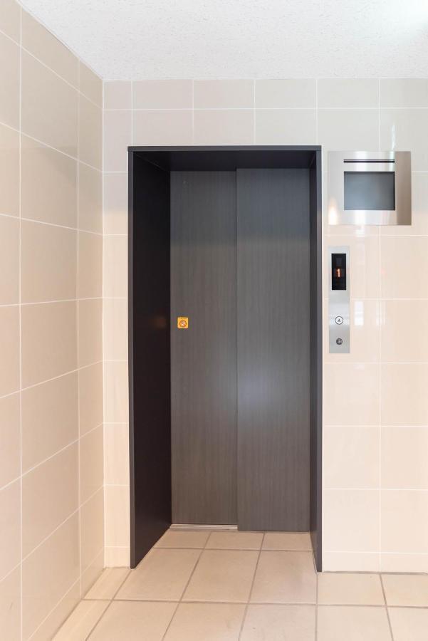 Bijou Suites Lieto Apm Осака Екстериор снимка